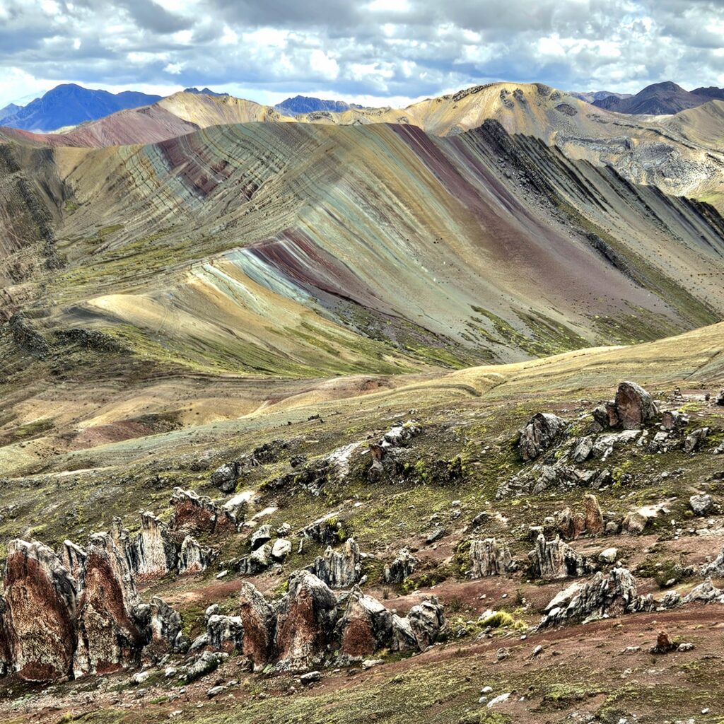 Rainbow mountains Palccoyo